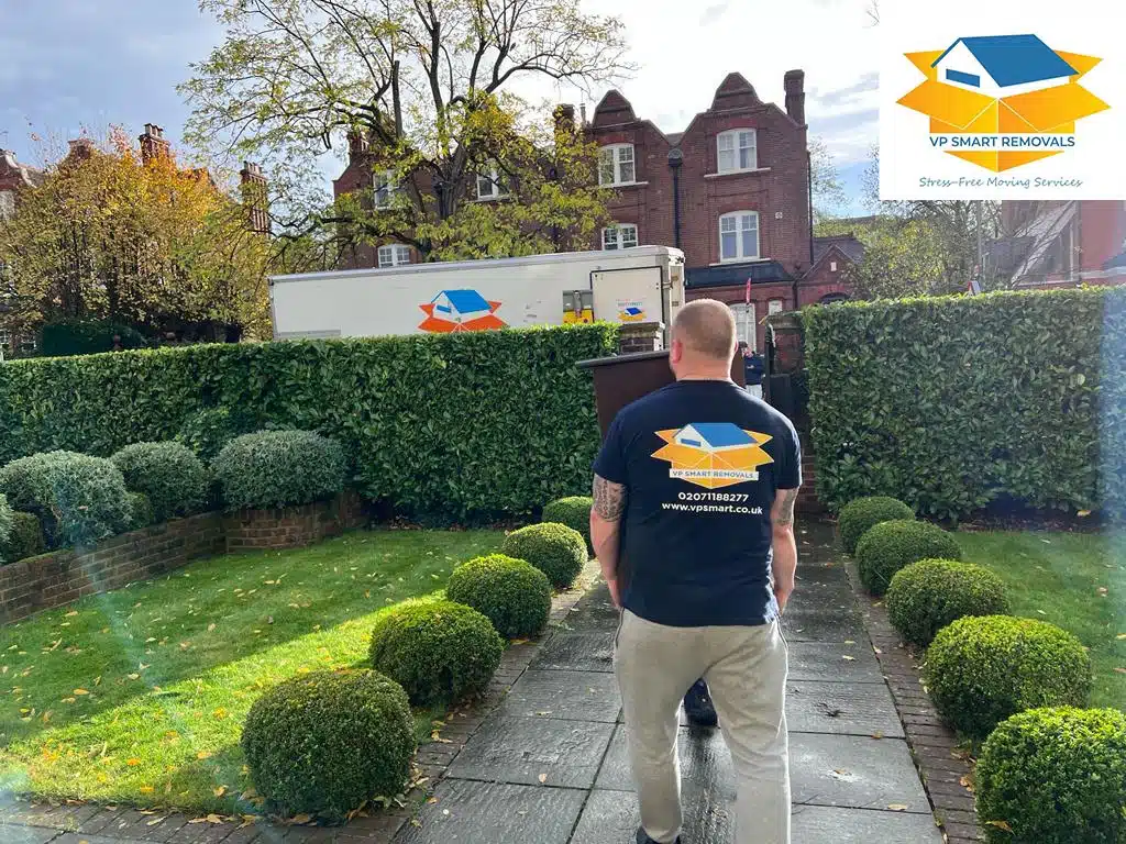  Removals London
